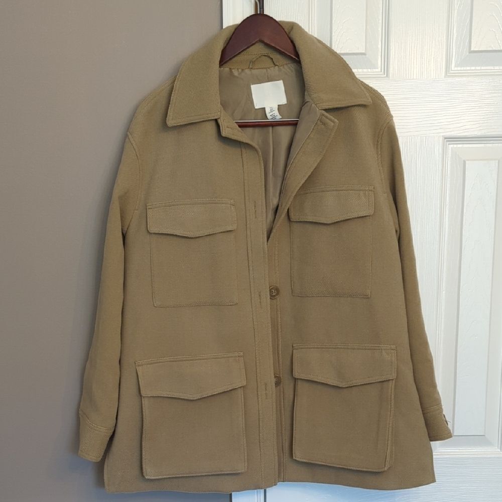 H&M Women's Tan Oversized Shacket Utility Jacket